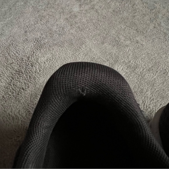 Nike Air Max Sequent 2 Athletic Sneaker Anthracite Black Metallic Red Bronze 6.5 - Picture 11 of 17